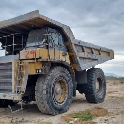 Caterpillar 777D Camión de Carga Usado en Venta