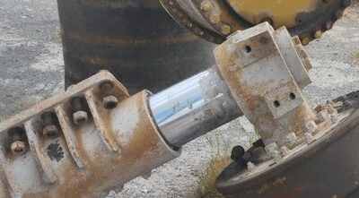 Cilindro de Suspensión Delantera 769C Caterpillar Usado en Venta | Grupo Gerigu