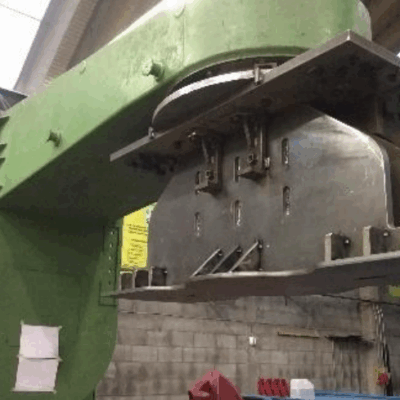 Mesa Giratoria para Soldadura HEINRICHSGLÜCK 3000 kg Usada | Grupo Gerigu