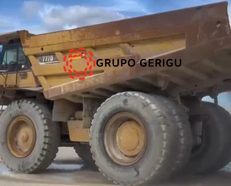Caterpillar 777D Camión de Carga Usado en Venta