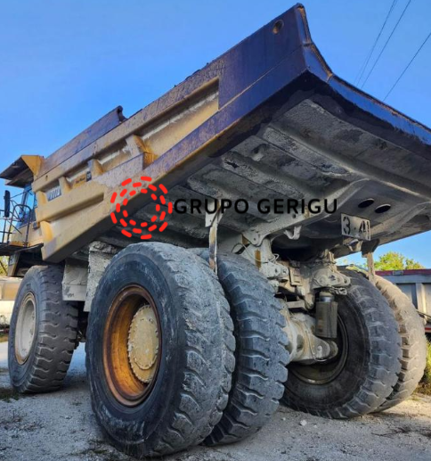 Caterpillar 777D Camión de Carga Usado en Venta