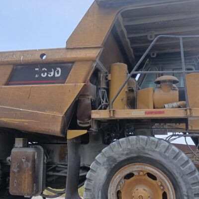 769D Camión minero yucle Caterpillar usado en venta